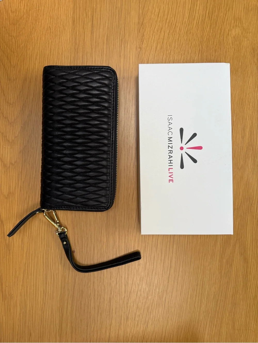 Isaac Mizrahi Black Leather Quilted Wristlet Card & Key Holder BN with Box